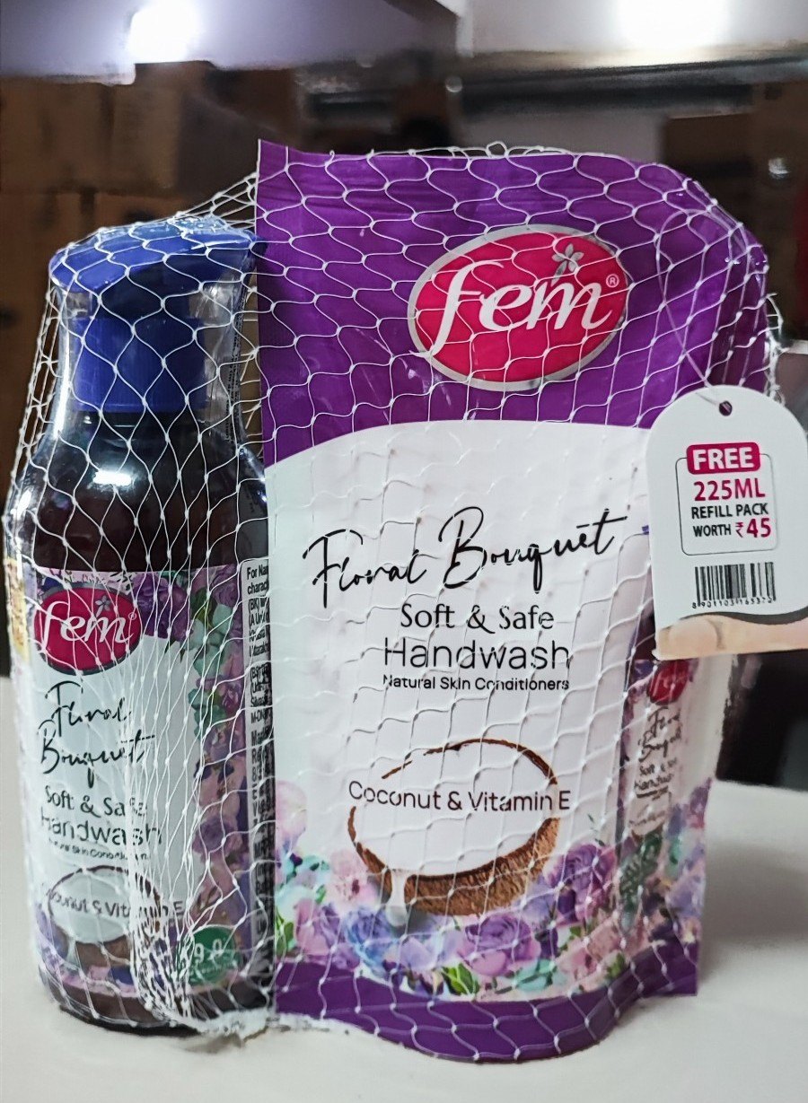 FEM HANDWASH COCONUT & VIT E 250 ML